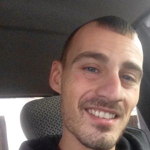 Meet your Posher, Derek